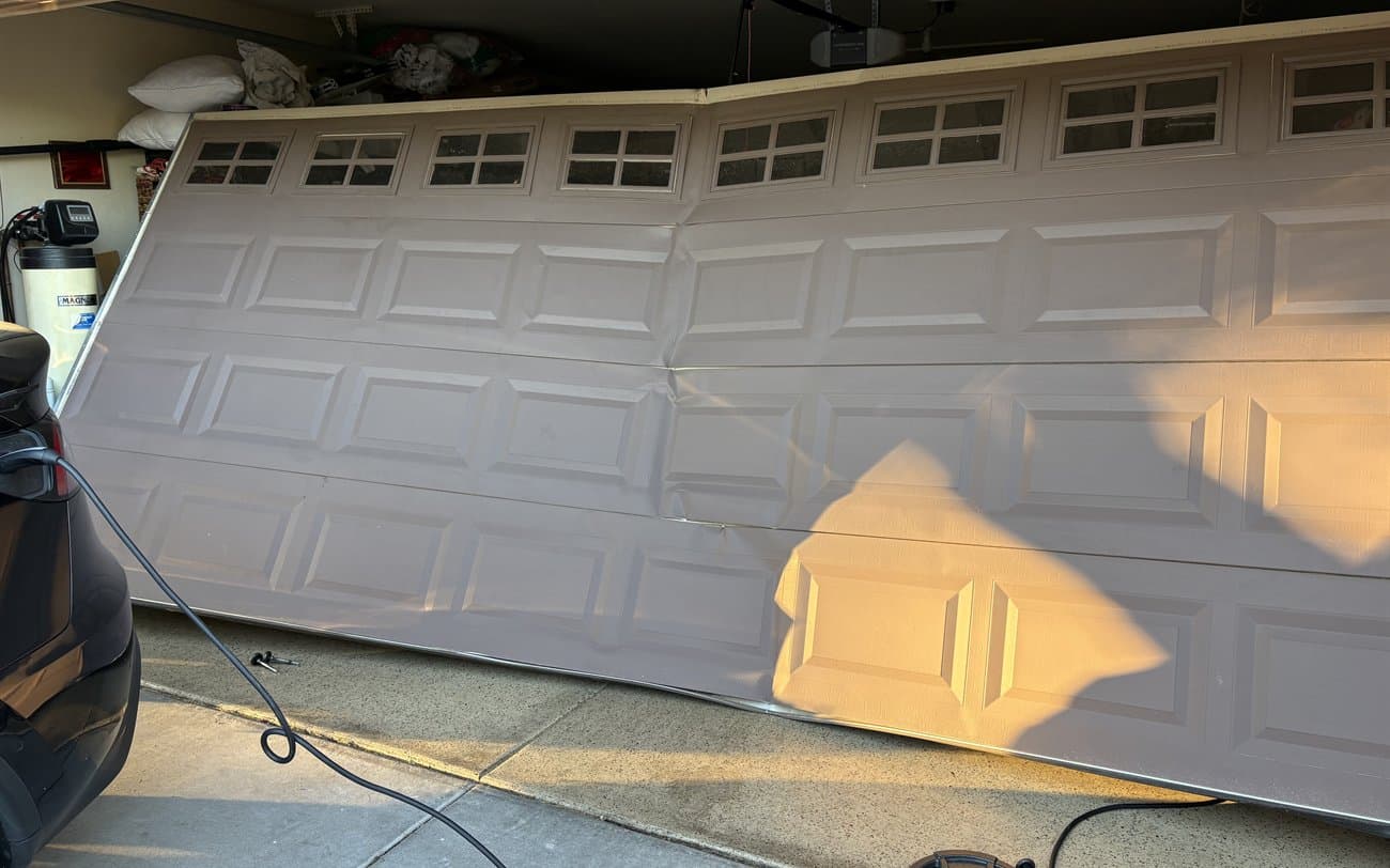 Emergency Garage Door Repair Peoria Desert Spring emergency garage door repair at a Peoria, AZ home